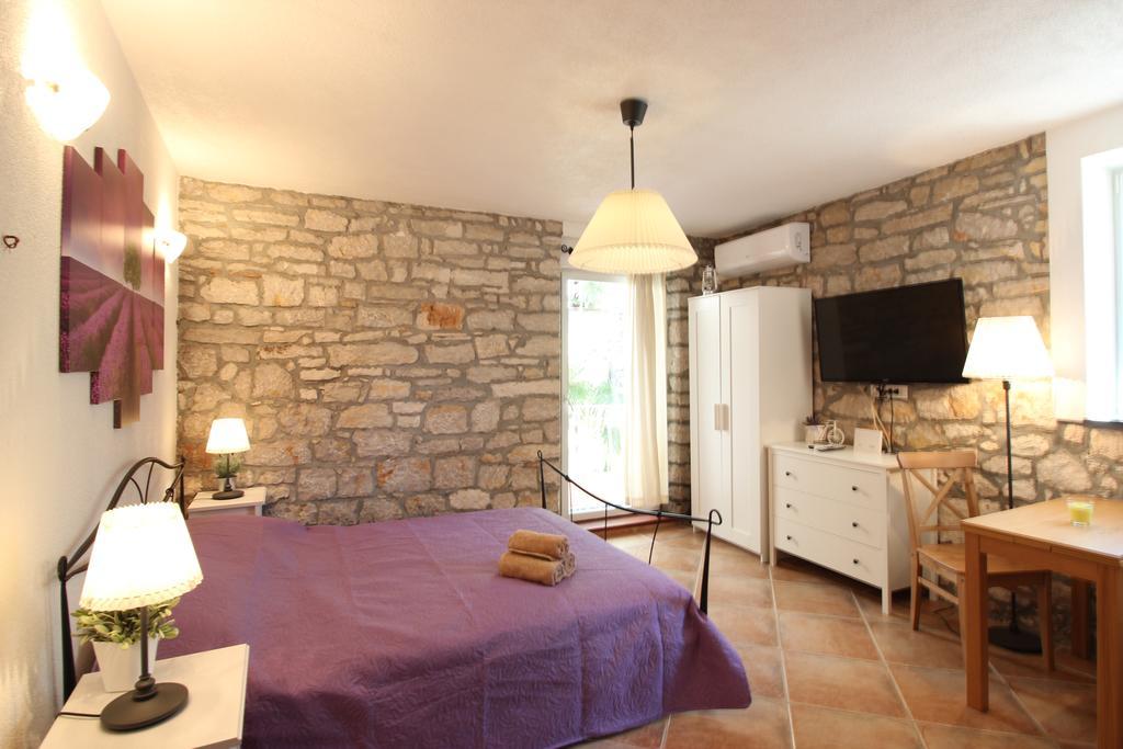 Studio Driovier 11 Rovinj Exterior foto