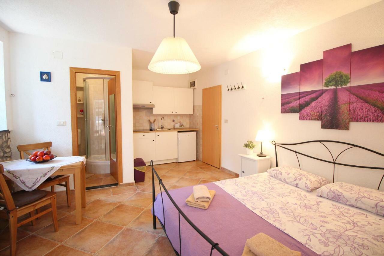 Studio Driovier 11 Rovinj Exterior foto