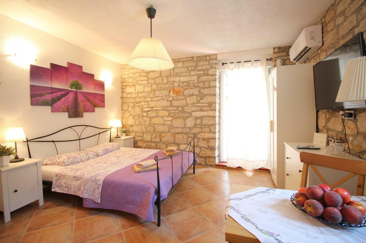 Studio Driovier 11 Rovinj Exterior foto